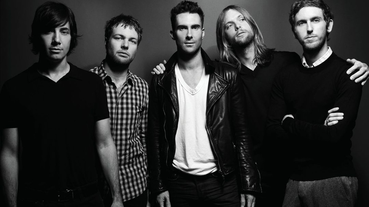 Maroon 5 потішили свіжим кліпом - фото 1