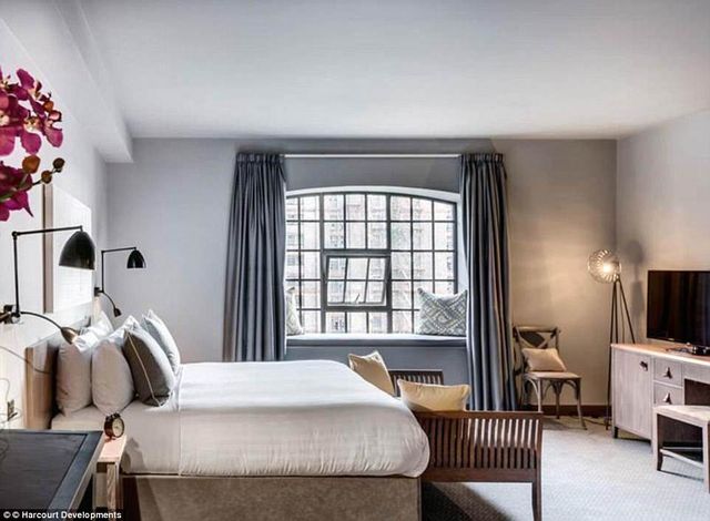 Не потоне! У Британії відкрили готель у стилі "Титаніка" - фото 195821