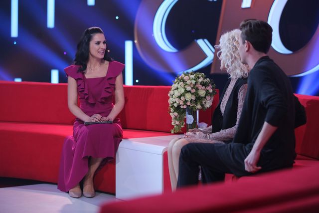 Марія Єфросиніна розповіла, чому їй довелось перешити дизайнерську сукню - фото 199337