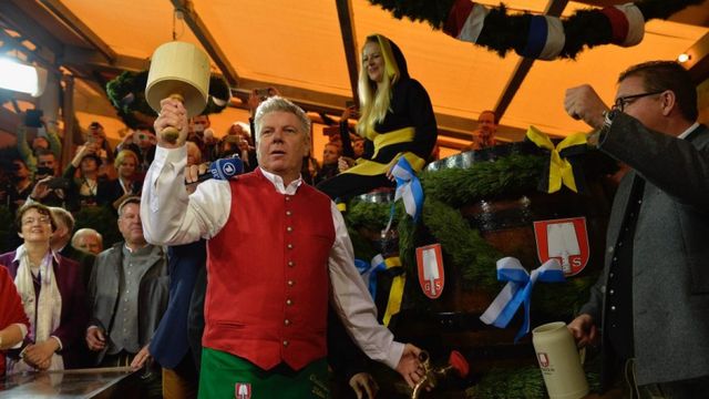 У Мюнхені стартував фестиваль пива Октоберфест - фото 196360