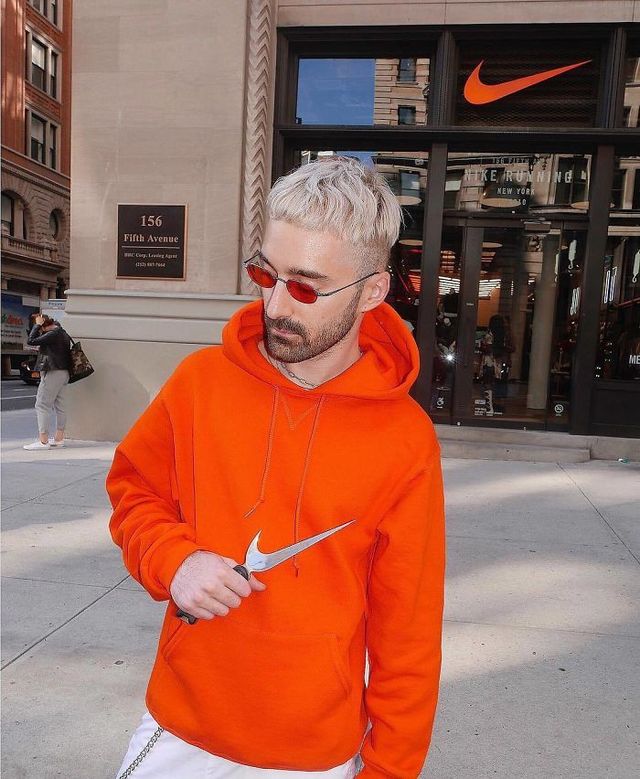 Якби відомі бренди були зброєю: незвичайні фото - фото 198335