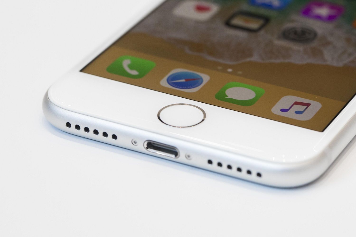 Власників нових iPhone залишили без популярного додатка