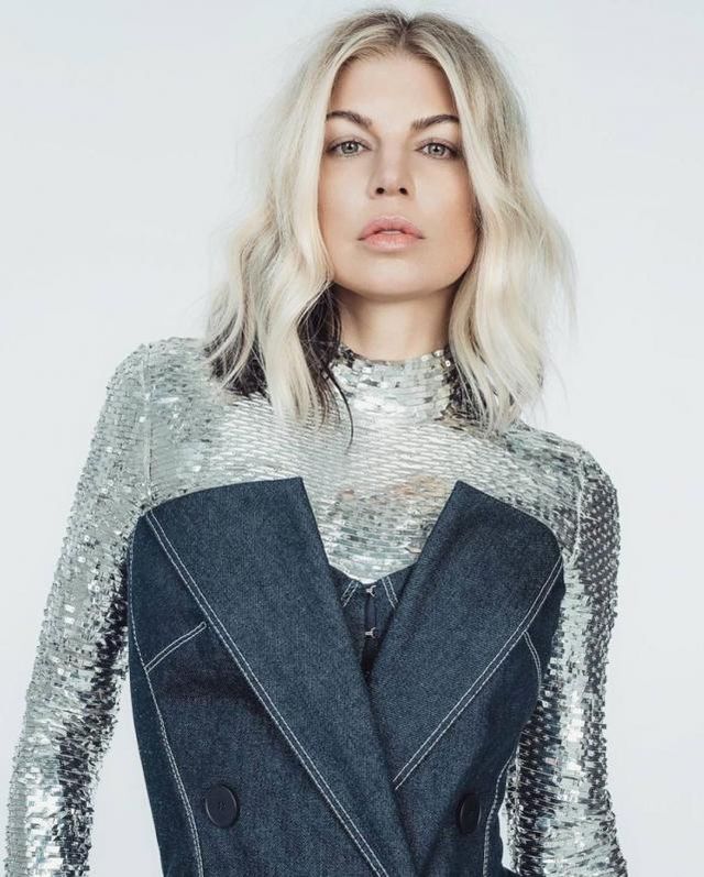 Fergie засвітилася в наряді від українського дизайнера - фото 192878