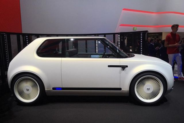 Honda Urban EV Concept стане серійним авто вже в 2019 році - фото 195904