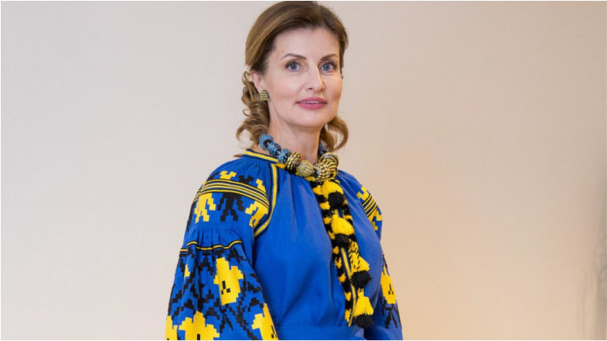 Марина Порошенко прийшла на зустріч у сукні з вишивкою - фото 1