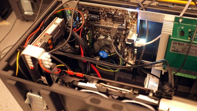 Американець добуває криптовалюту за допомогою вітру - фото 196638