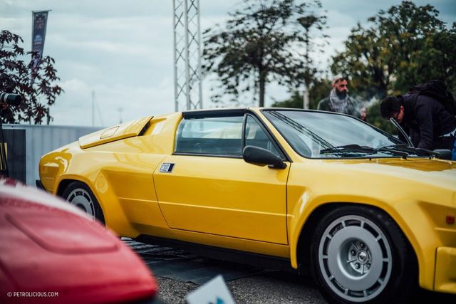 Найяскравіші суперкари Lamborghini зібрали на конкурсі краси - фото 197922
