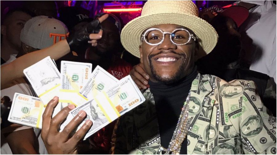 Мейвезер також купив меблів на 370 тисяч фунтів - фото 1