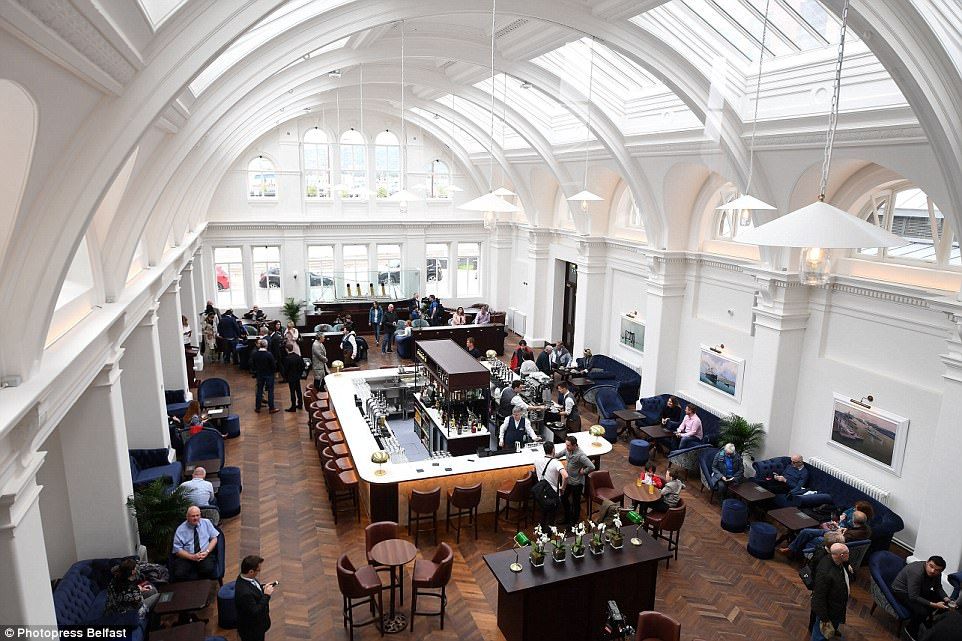 "Титанік" на суші - фото 1