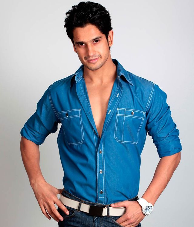 Чоловікам на замітку: елементи гардеробу, які заводять жінок найбільше - фото 195678