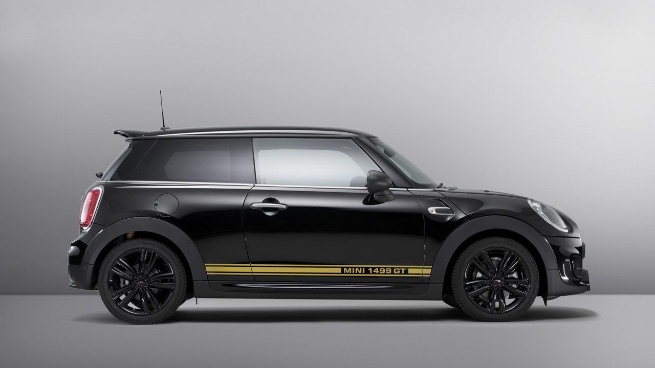 Mini випустила особливий хетчбек на честь моделі з минулого