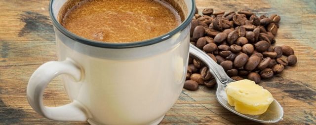 Учені: кава з маслом може допомогти скинути вагу - фото 199512