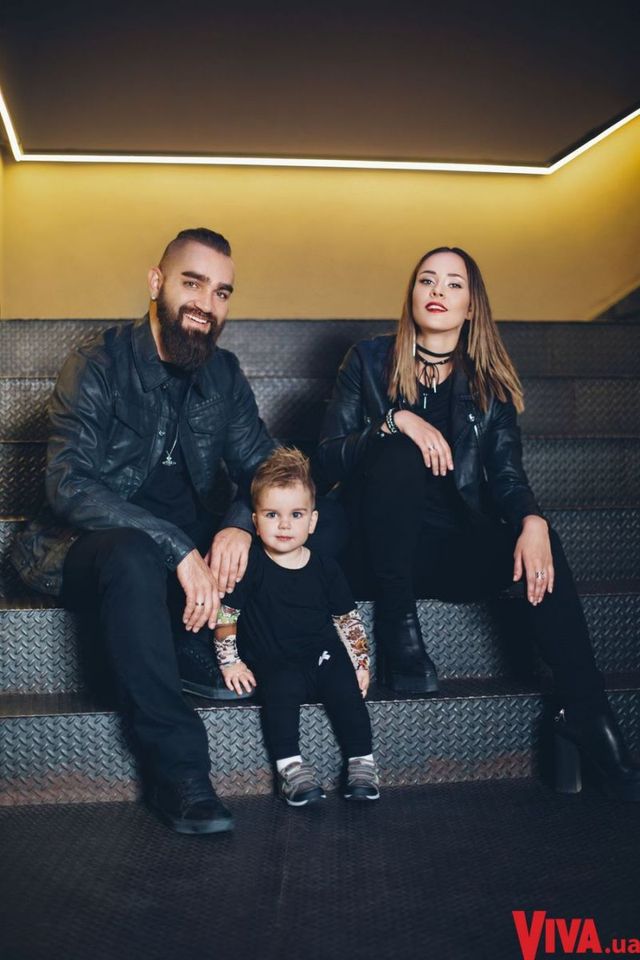 Сім'я The Hardkiss у повному складі: Юлія Саніна показала зворушливі фото з сином - фото 203518