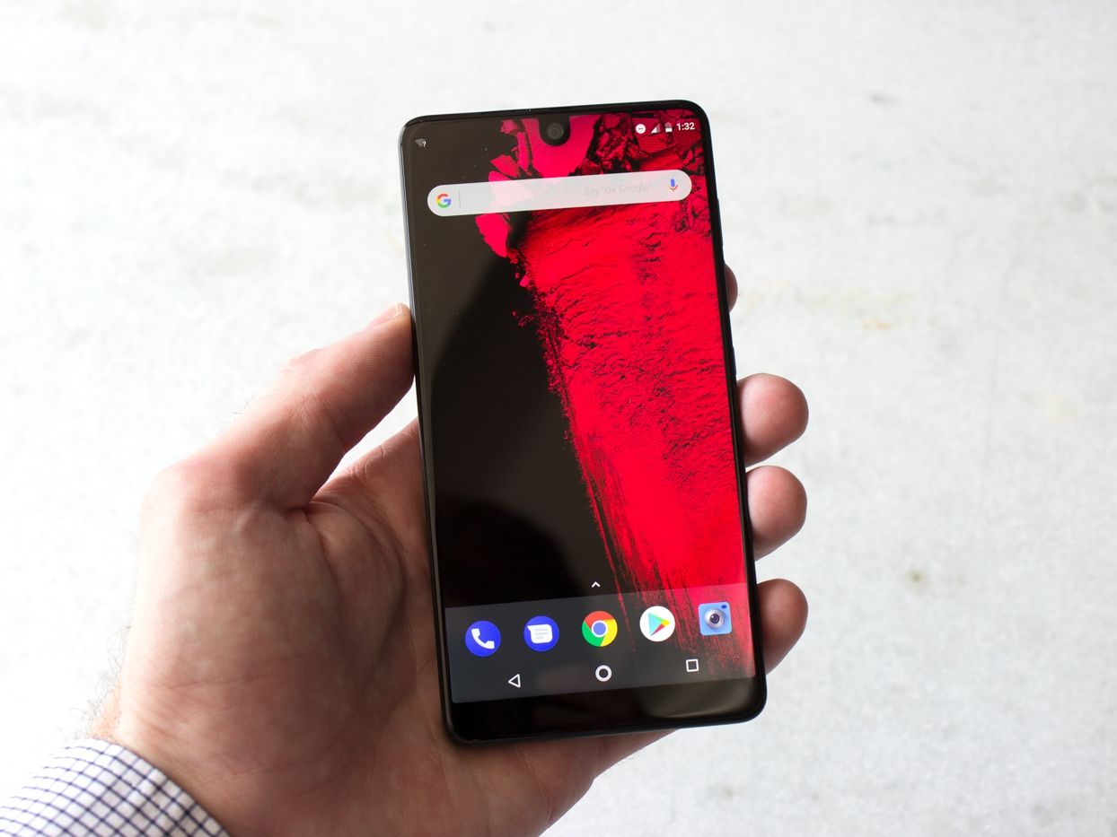 Ціна Essential Phone істотно впала через два місяці після релізу