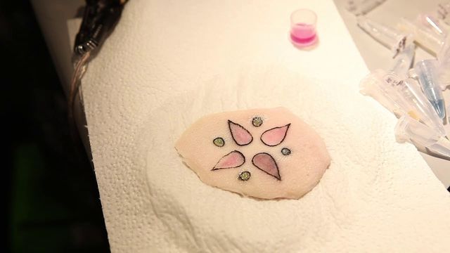 Несподівано! Татуювання допоможуть стежити за здоров'ям - фото 199691