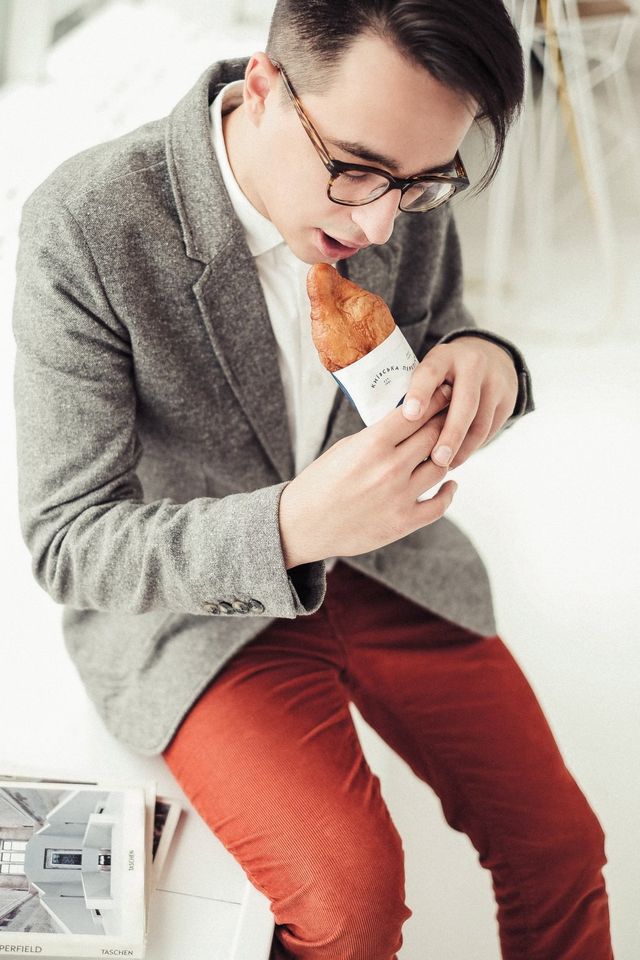 Без оголень! Столичні рекламники розробили ребрендинг легендарної 