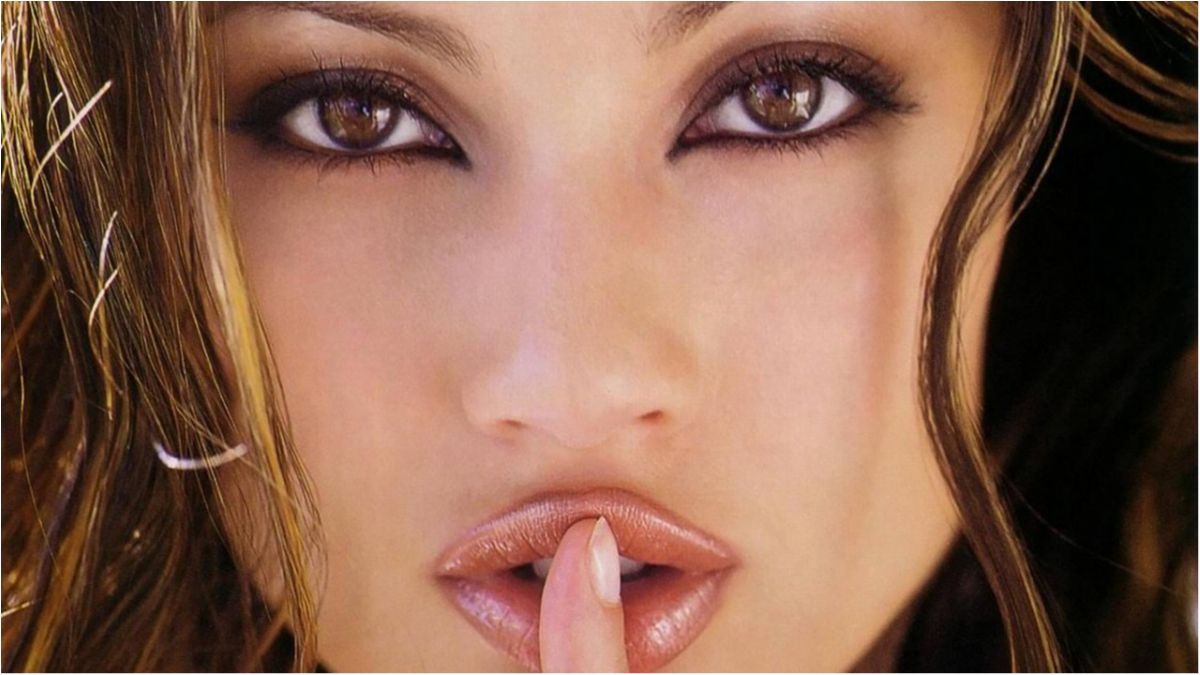 Зайшовши в кімнату, він вирушив до ліжка - фото 1