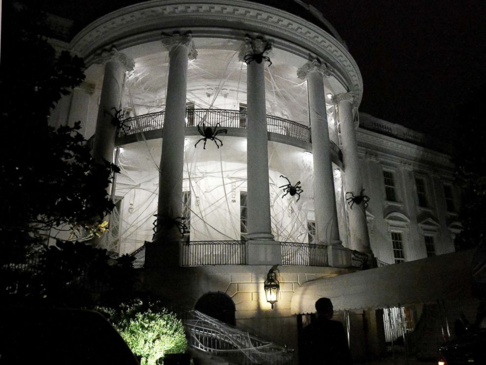 Як виглядає резиденція Трампа напередодні Хелловіну: з'явились фото