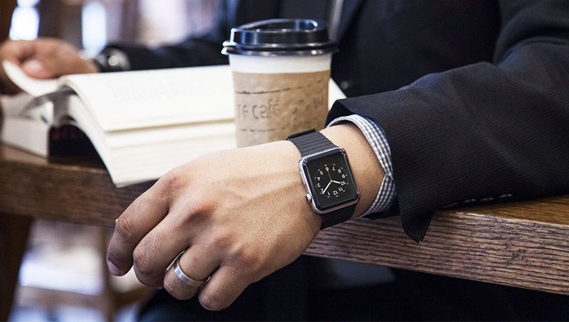 Віце-президент Apple назвав найбільшу перевагу смарт-годинників