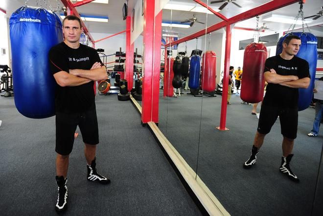 Кличко показав тренування, яке продали за 150 тисяч