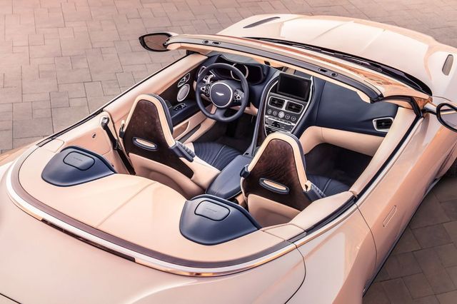 Aston Martin презентувала кабріолет DB11 Volante - фото 202589