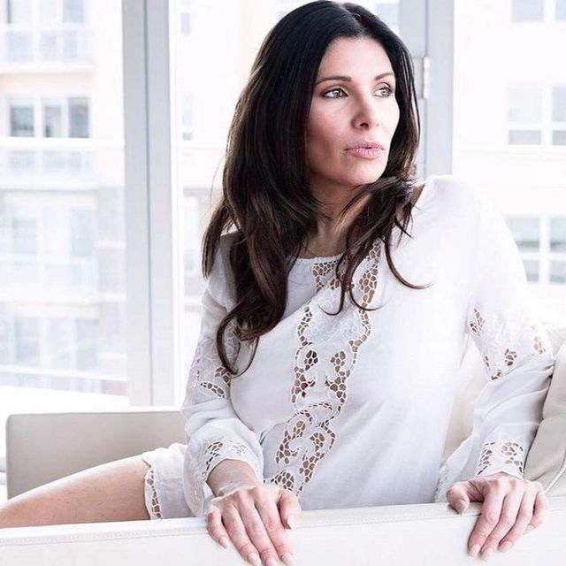 Американка витратила тисячі доларів, щоб стати схожою на Меланію Трамп - фото 200298