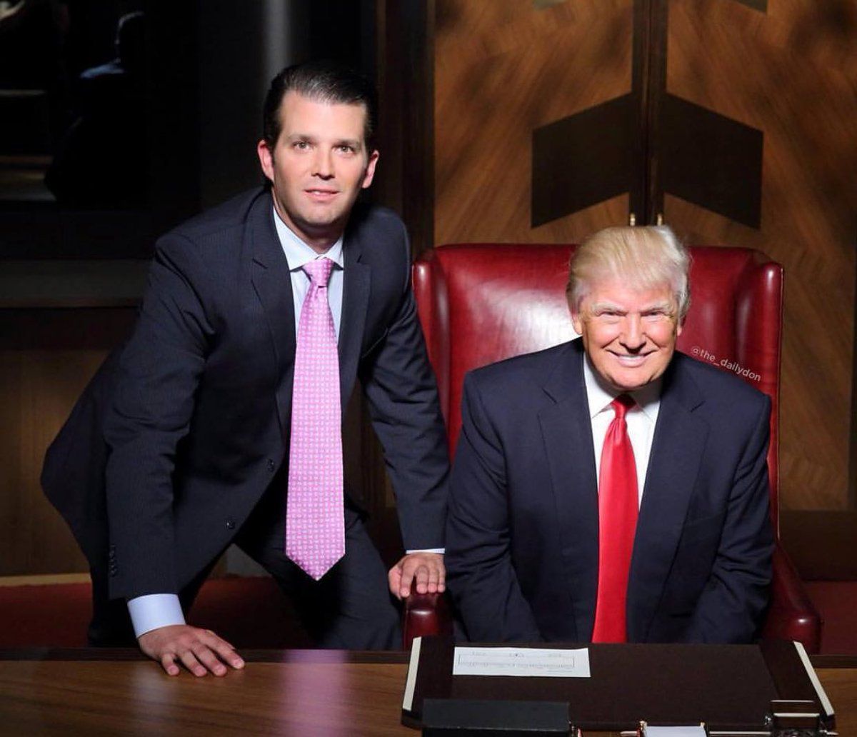 Син Трампа здивував незвичайним фото батька