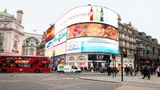 У Лондоні ввімкнули розумний рекламний щит на знаменитій площі Пікаділлі
