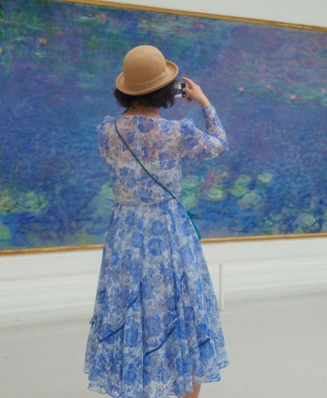 Ці люди випадково стали частиною картин: ефектні кадри - фото 203457