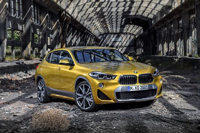 У Токіо дебютував серійний кросовер BMW X2 - фото 204900