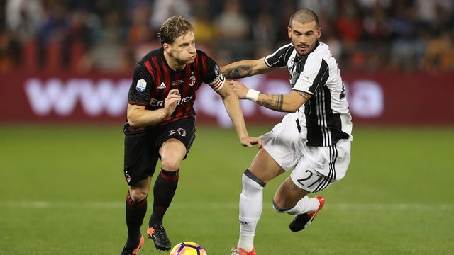 Мілан – Ювентус: матч чемпіонату Італії викликав ажіотаж - фото 205344