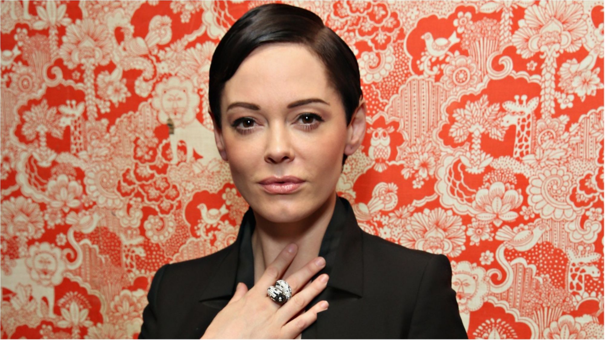 МакГоуен відмовилася від величезної суми грошей - фото 1