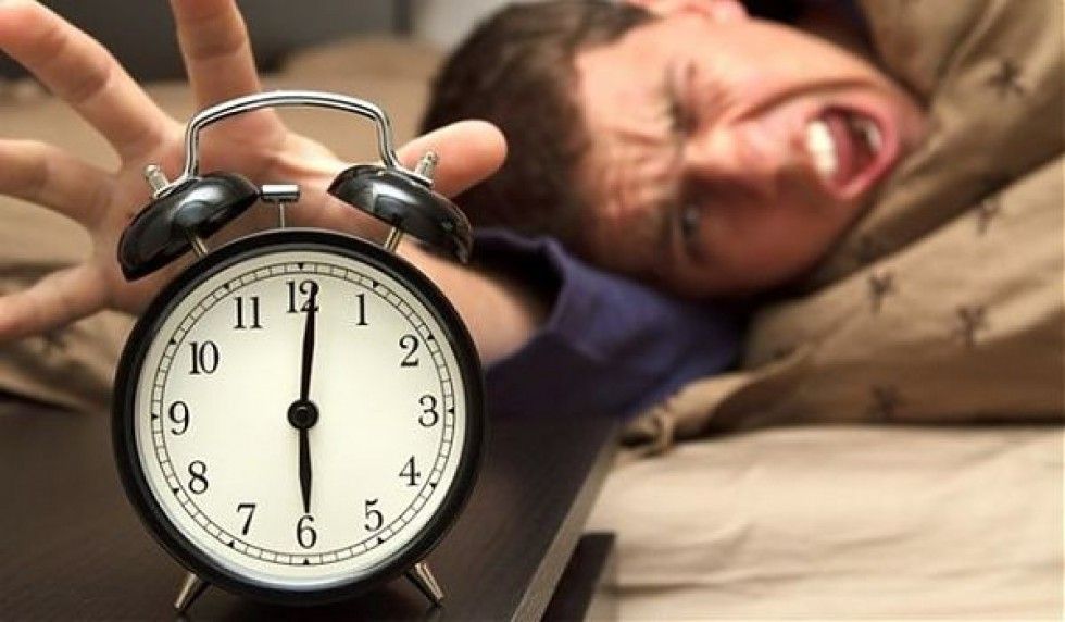 Перехід на зимовий час 2017: прості поради, які допоможуть пережити переведення годинників