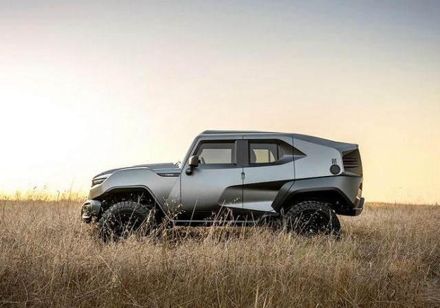 Американський виробник спорткарів представив новий позашляховик - фото 200435