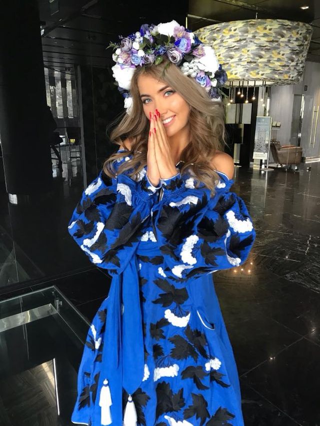 Українка здобула бронзу на конкурсі купальників Міс Земля 2017: ефектні фото - фото 202506