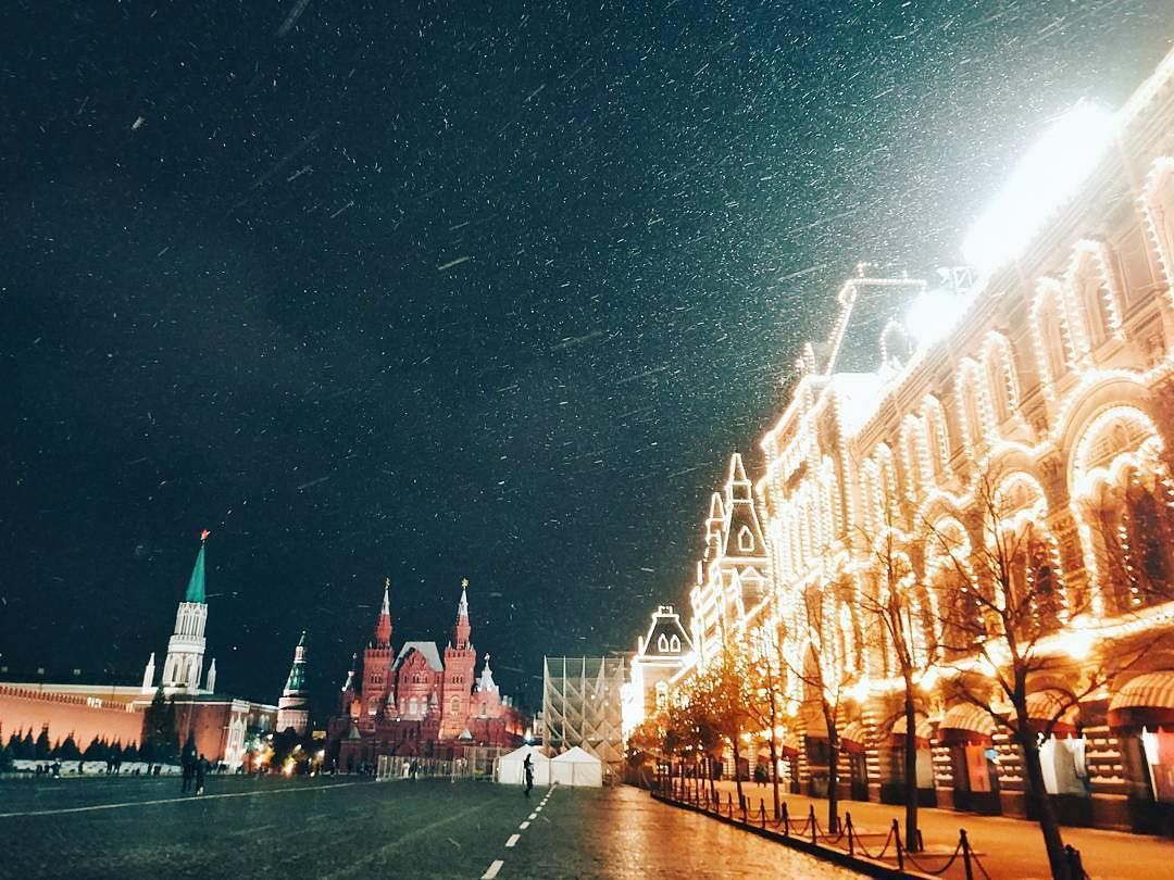 Сніг у Москві - фото 1