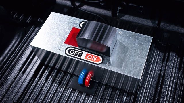 Toyota зробила повномасштабну копію іграшкового пікапа - фото 205684