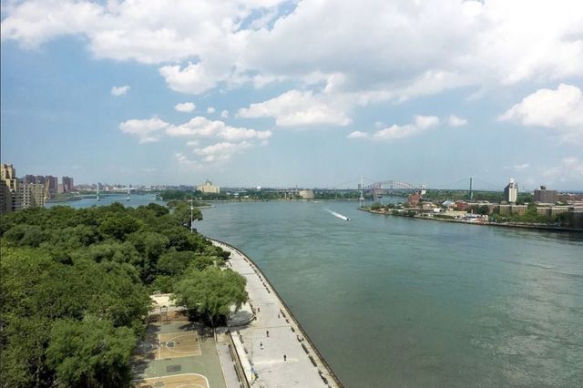 Як виглядає розкішна квартира, яку Барак Обама збирається купити за 10 мільйонів доларів - фото 199766