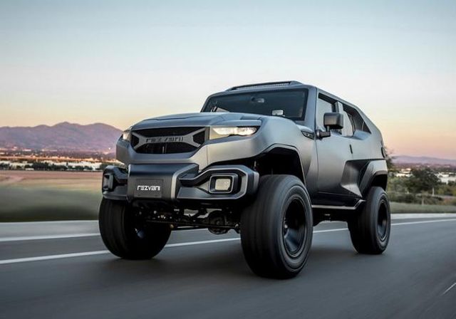 Американський виробник спорткарів представив новий позашляховик - фото 200431