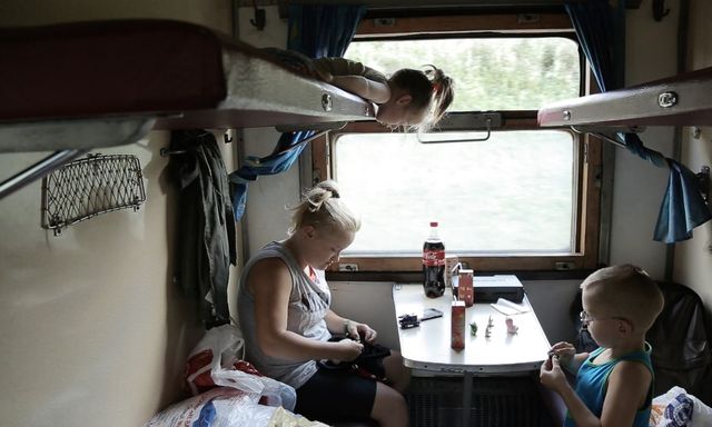 Аліна Шилова із братиком та сестричкою - фото 201204