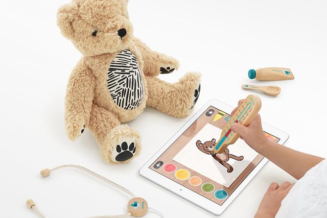 Apple представила плюшевого ведмедика з доповненою реальністю - фото 200609