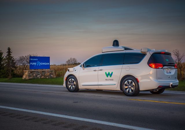 Google навчить безпілотники їздити взимку - фото 205031