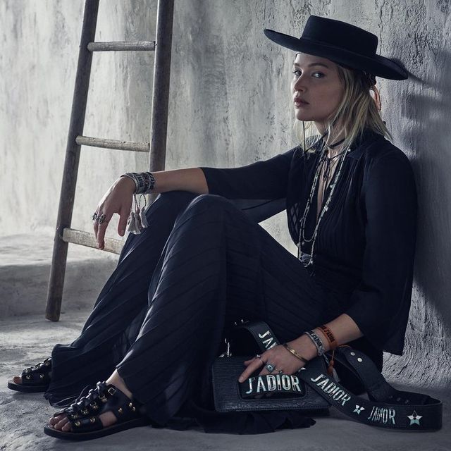 Дженніфер Лоуренс знялась в образі ковбоя для Dior - фото 202144