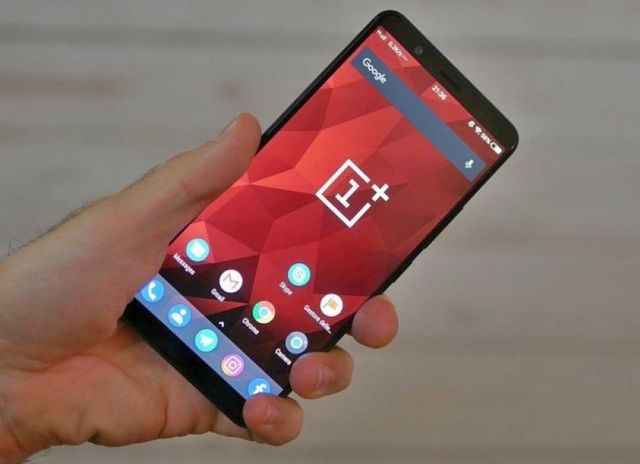 Samsung стане постачальником головної родзинки OnePlus 5T - фото 205530