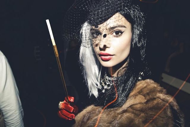 Відома модель вразила відвертим образом до Хелловіну (18+) - фото 205609