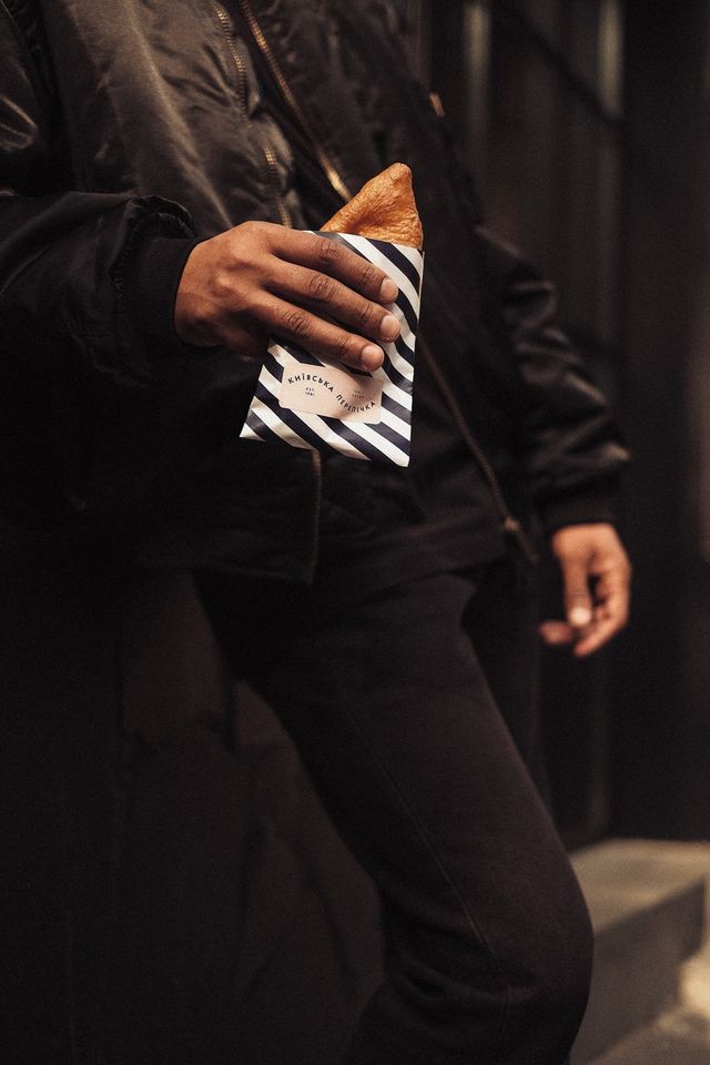 Без оголень! Столичні рекламники розробили ребрендинг легендарної 