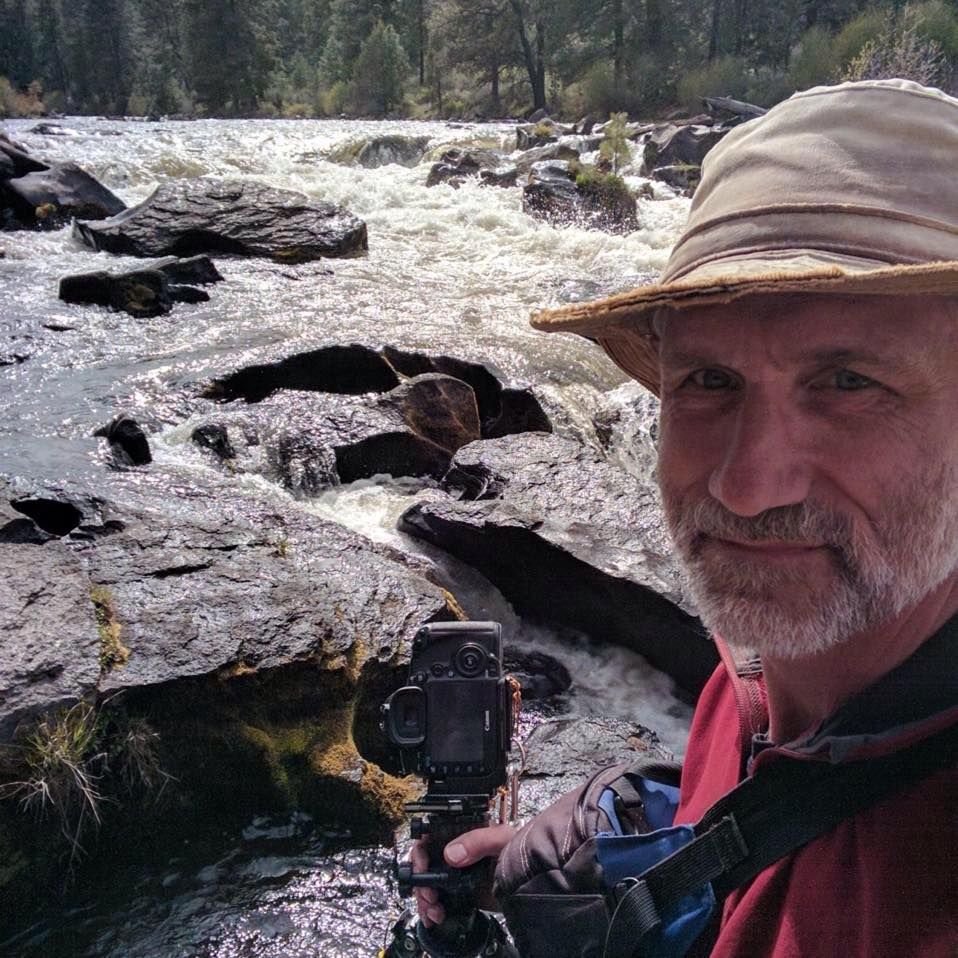Ви здивуєтесь! Чоловік пішов на шум і побачив на своєму ганку це