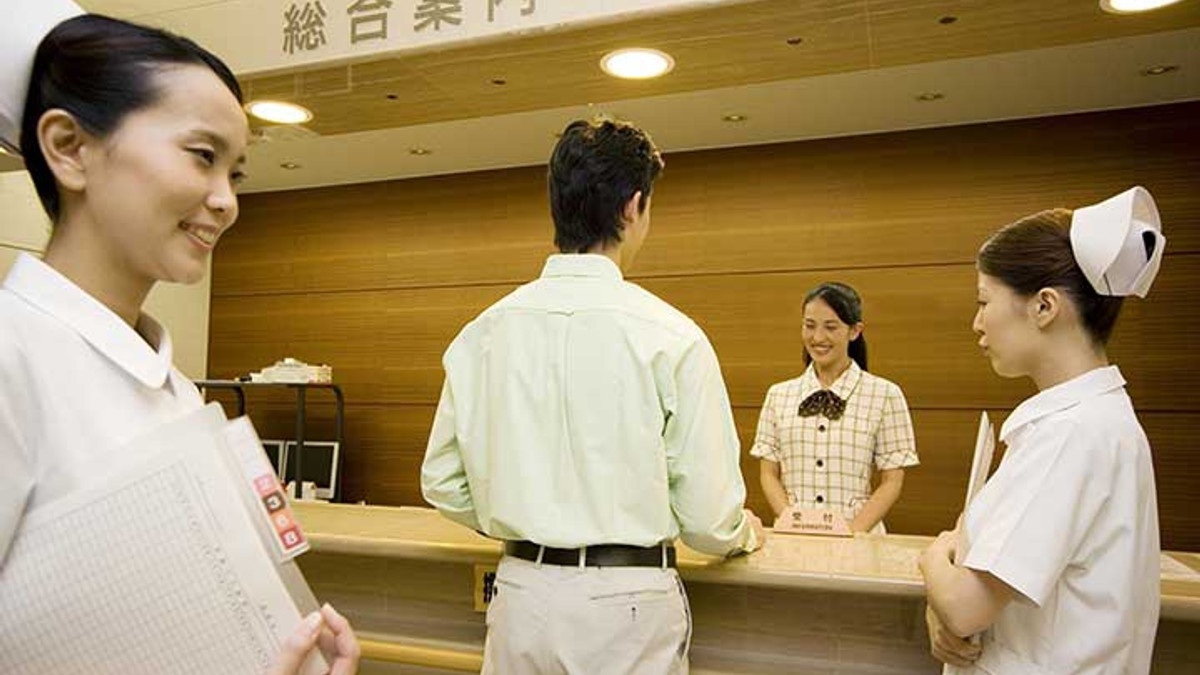 Японські лікарні нагадують ресторани - фото 1