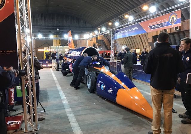 Цей автомобіль розігнався до 322 кілометрів на годину за 8 секунд - фото 205090