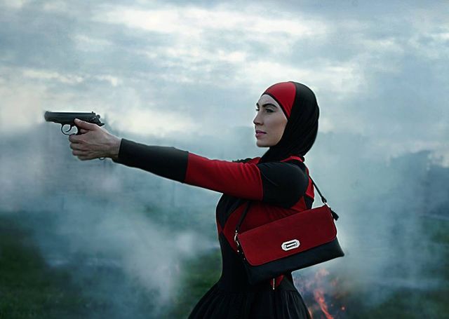 Аміна Окуєва врятувала свого чоловіка під час першого замаху - фото 205843